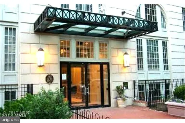 $3,900 | 1441 Rhode Island Avenue Northwest, Unit 602, Washington, DC 20005