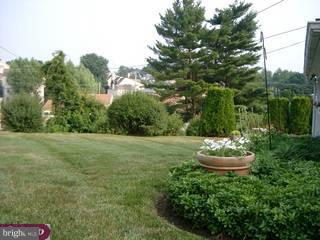 504 Palmer Road Conshohocken, PA 19428 - Photo 2 of 5 Gallery Image 2