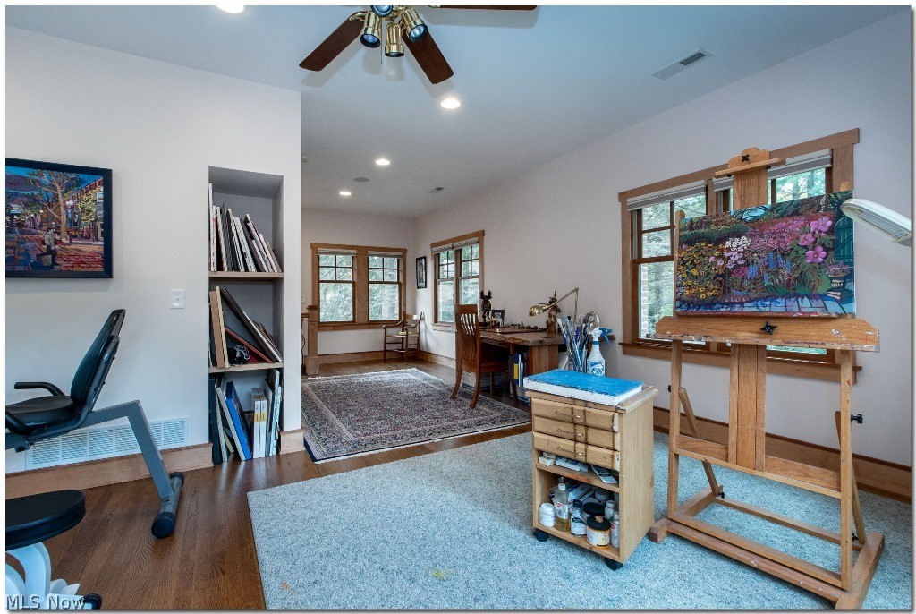 17460 Shelburne Road Cleveland, OH 44118 - Photo 23 of 34 Gallery Image 23