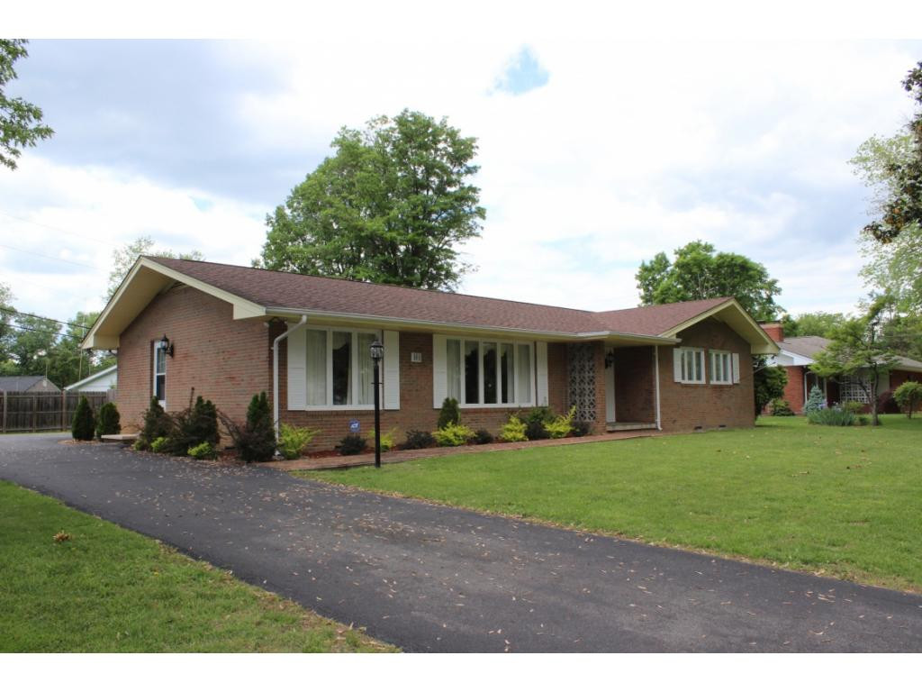 404 High Ridge Road Kingsport, TN 37660 - Photo 3 of 36 Photo 3