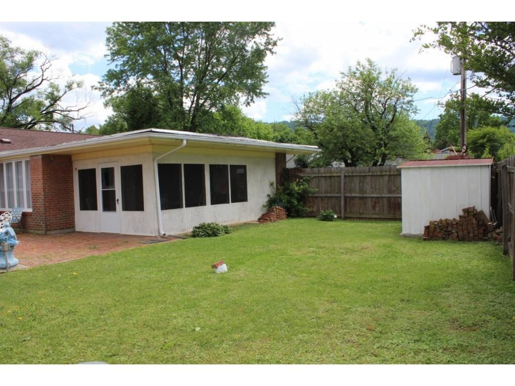 404 High Ridge Road Kingsport, TN 37660 - Photo 32 of 36 Photo 32