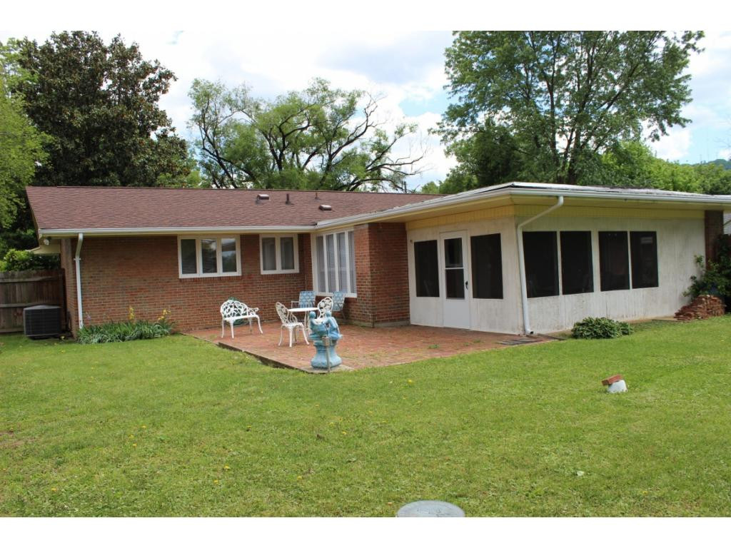404 High Ridge Road Kingsport, TN 37660 - Photo 33 of 36 Photo 33