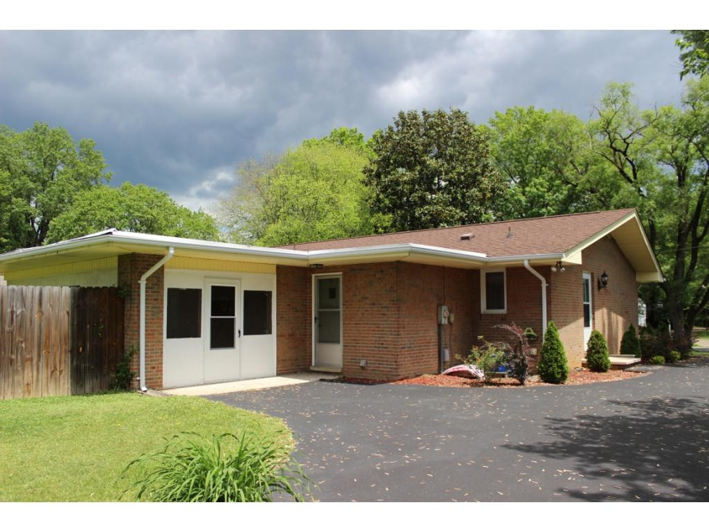 404 High Ridge Road Kingsport, TN 37660 - Photo 5 of 36 Photo 5