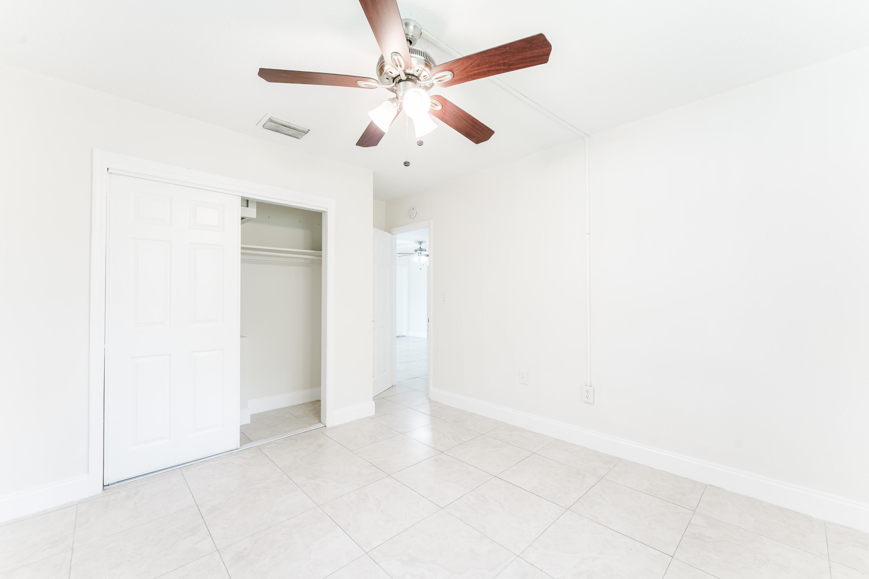 201 Southwest 7th Street Boca Raton, FL 33432 - Photo 20 of 26 GT (17 of 28)