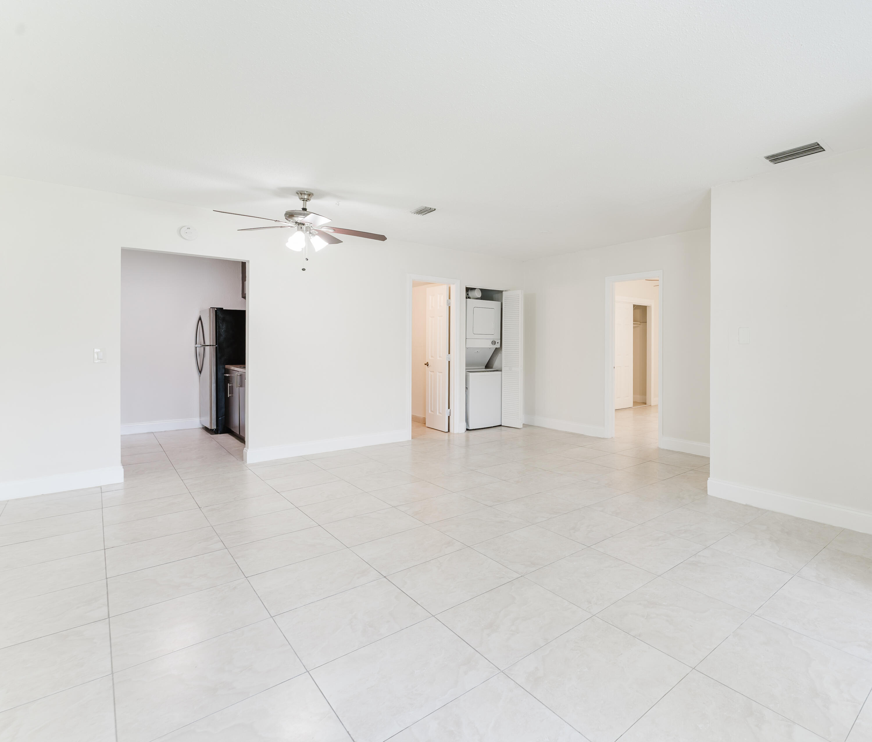 201 Southwest 7th Street Boca Raton, FL 33432 - Photo 9 of 26 GT (6 of 28)