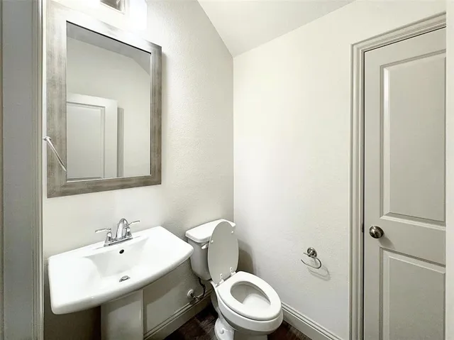 $2,550 | 4517 Bishop Street, North Richland Hills, TX 76180