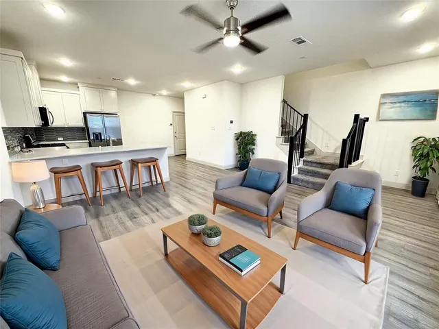 $2,550 | 4517 Bishop Street, North Richland Hills, TX 76180