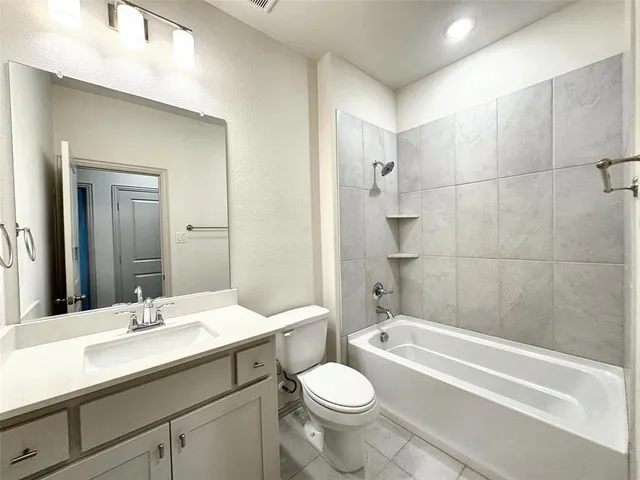 $2,550 | 4517 Bishop Street, North Richland Hills, TX 76180