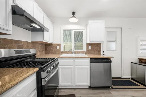 $165,000 | 16222 Monterey Lane, Unit 81, Huntington Beach, CA 92649