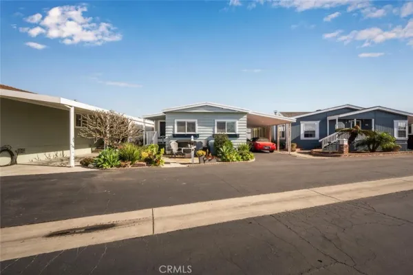 $165,000 | 16222 Monterey Lane, Unit 81, Huntington Beach, CA 92649