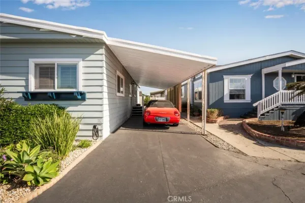 $165,000 | 16222 Monterey Lane, Unit 81, Huntington Beach, CA 92649