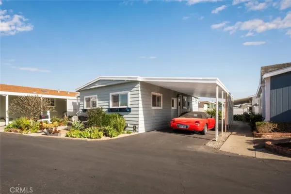 $165,000 | 16222 Monterey Lane, Unit 81, Huntington Beach, CA 92649