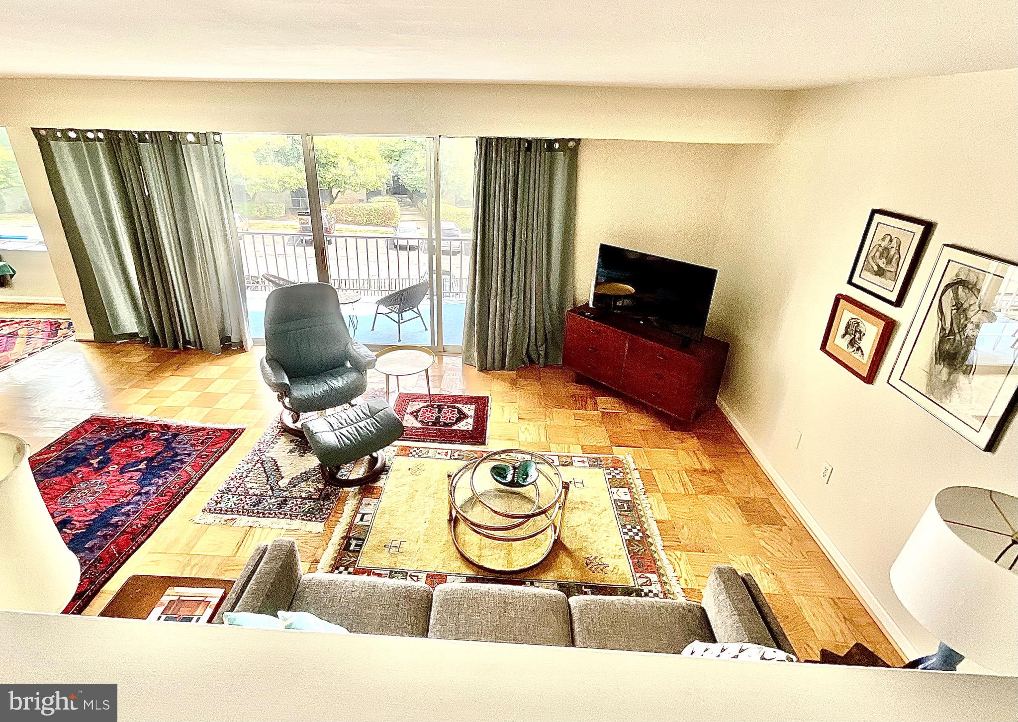 2509 Baltimore Road, Unit 4 Rockville, MD 20853 - Photo 5 of 27 Living Rm from foyer w/ glistening parquet floor
