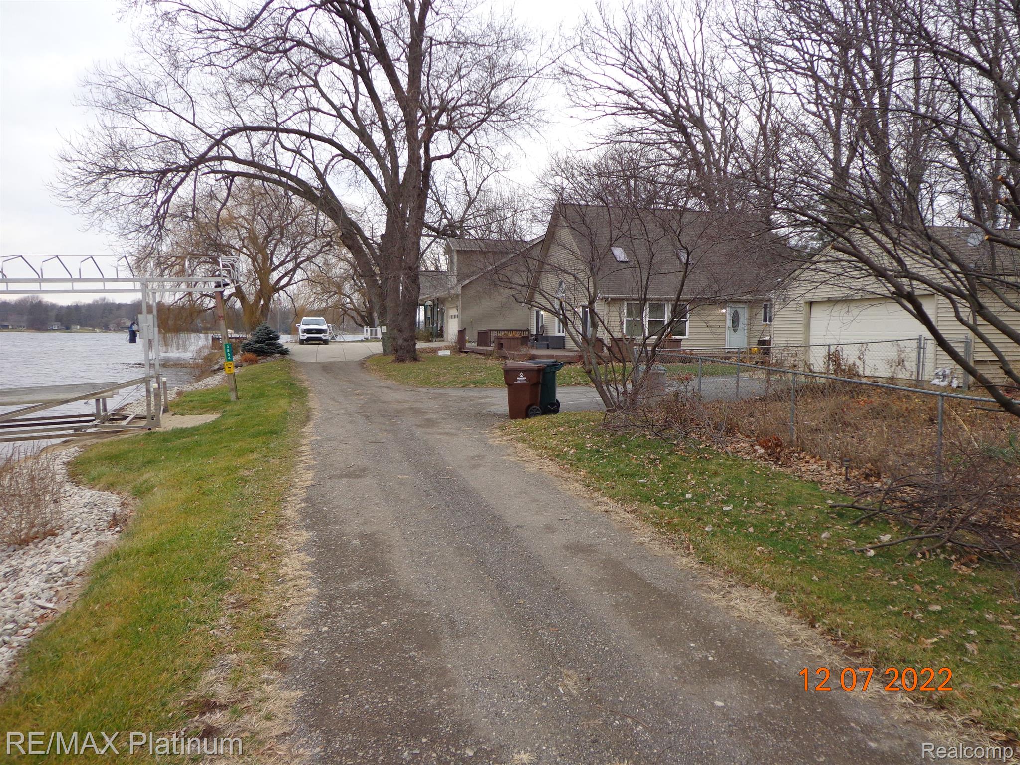 3854 Cedar Point Howell, MI 48843 - Photo 12 of 22 Gallery Image 12