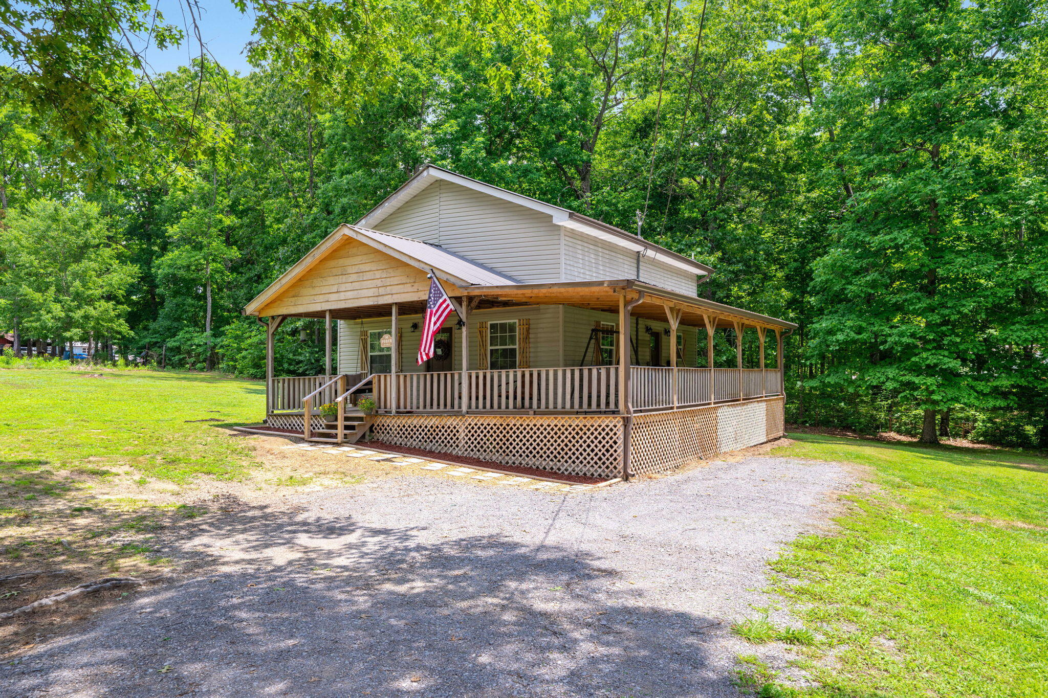 163 Thompson Road Dunlap, TN 37327 - Photo 3 of 38 3-web-or-mls-DSC_6847