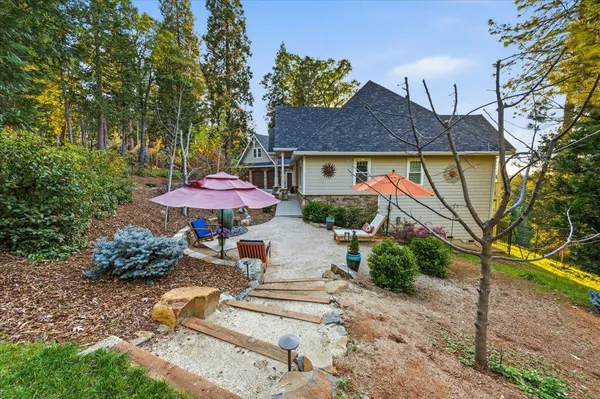 $1,200,000 | 11198 Pittsburg Mine Road, Nevada City, CA 95959