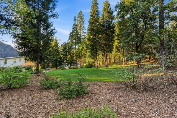$1,200,000 | 11198 Pittsburg Mine Road, Nevada City, CA 95959