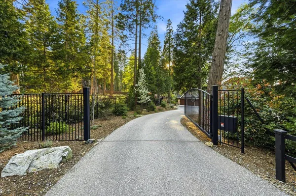 $1,200,000 | 11198 Pittsburg Mine Road, Nevada City, CA 95959