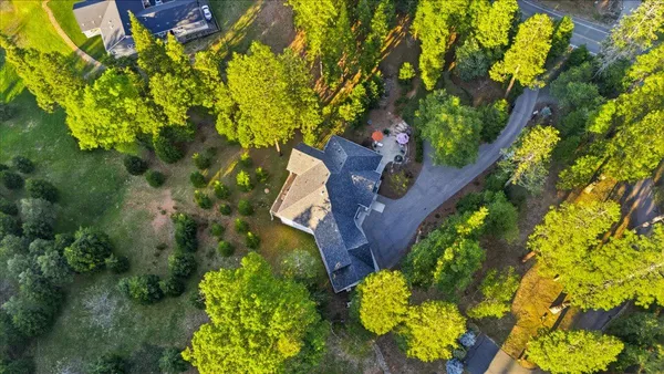 $1,200,000 | 11198 Pittsburg Mine Road, Nevada City, CA 95959