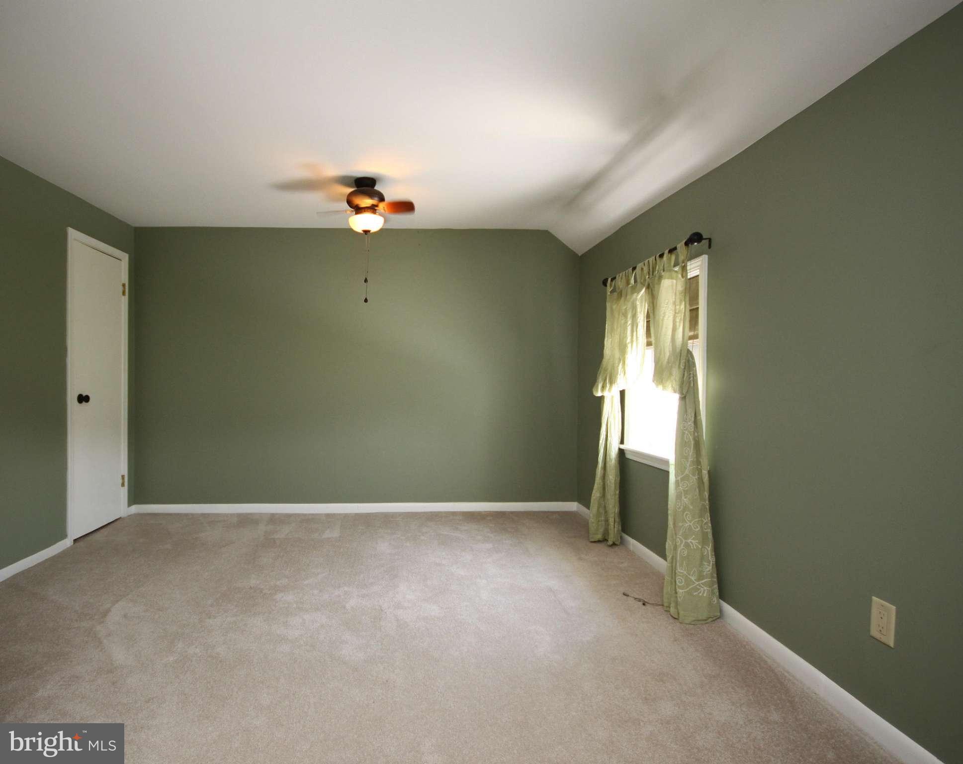 7295 Keysville Road Keymar, MD 21757 - Photo 9 of 25 an empty room with closet