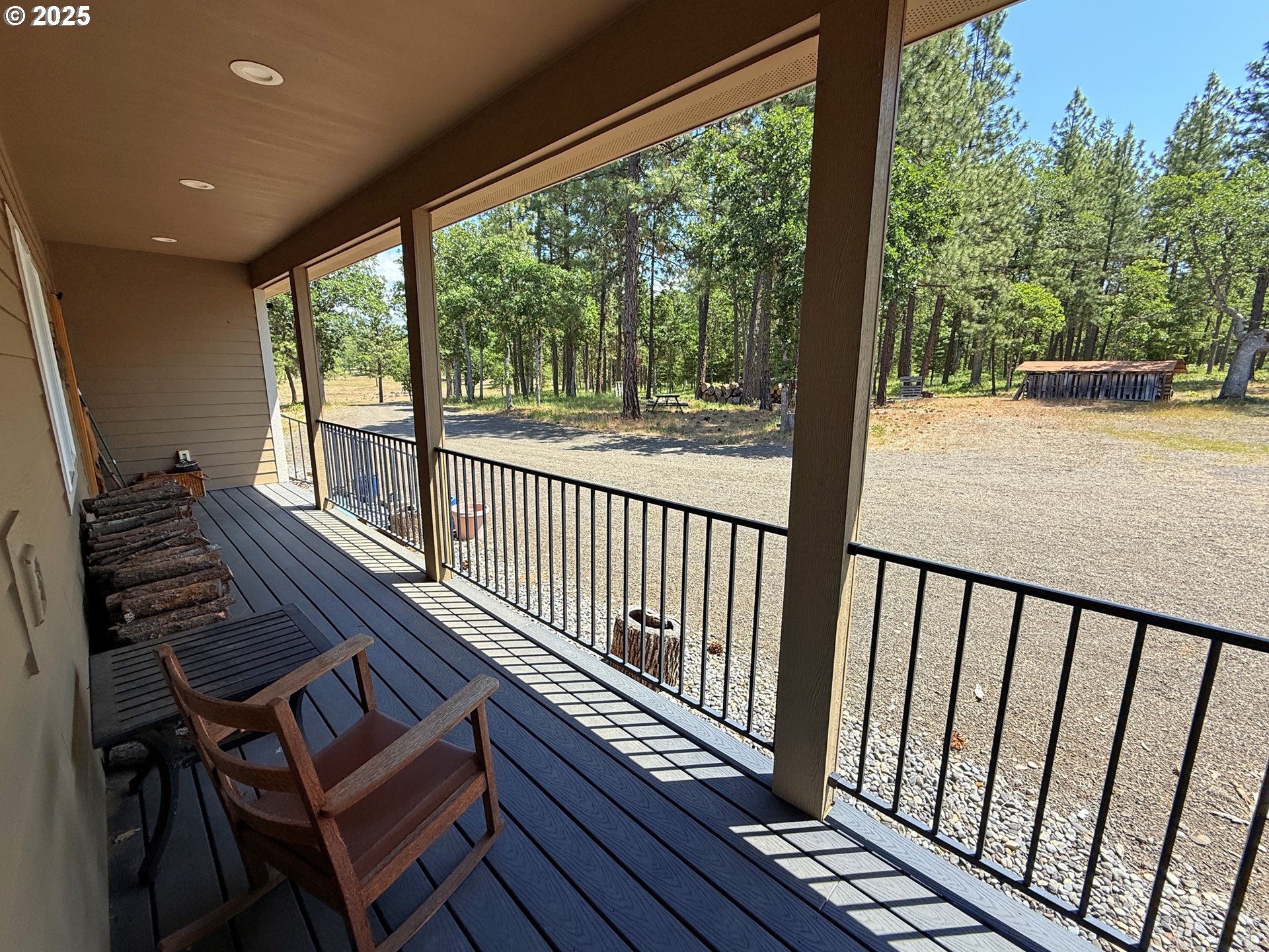 12 Keystone Drive Goldendale, WA 98620 - Photo 44 of 48 a view of balcony with wooden floor