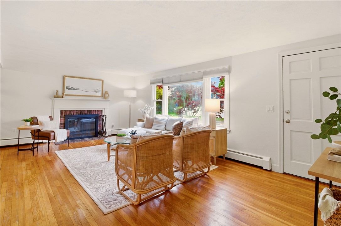 208 Sowams Road Barrington, RI 02806 - Photo 10 of 21