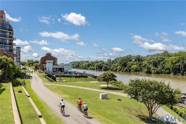 $648,750 | 251 Rocketts Way, Unit 510, Henrico, VA 23231