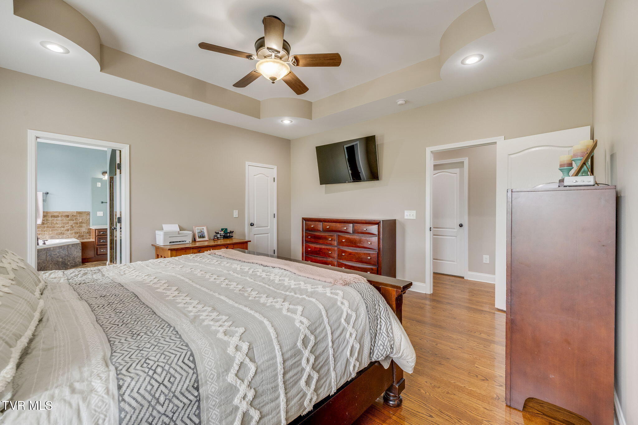 223 Sherfey Road Jonesborough, TN 37659 - Photo 17 of 43 016