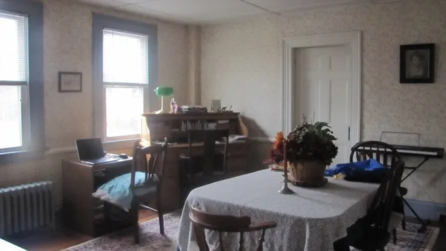 $1,595 | 1031 Main Street, Unit 1, Ashby, MA 01431