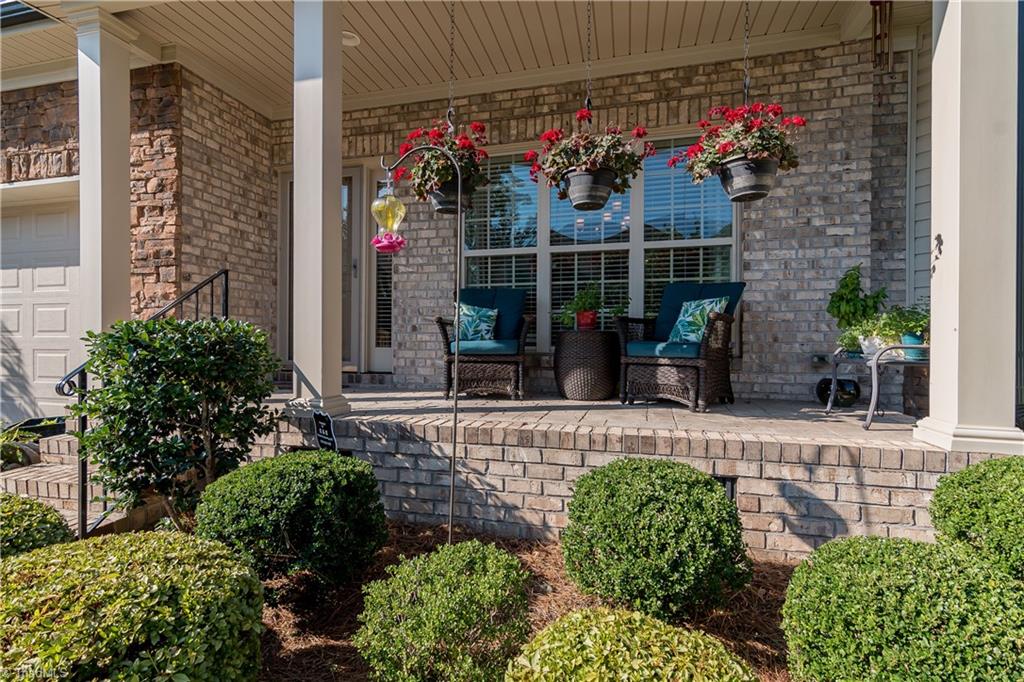 203 Jordan Ridge Way Jamestown, NC 27282 - Photo 2 of 38 Gallery Image 2