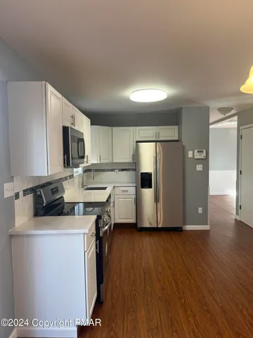 $359,800 | 7109 Pine Grove Drive, East Stroudsburg, PA 18301