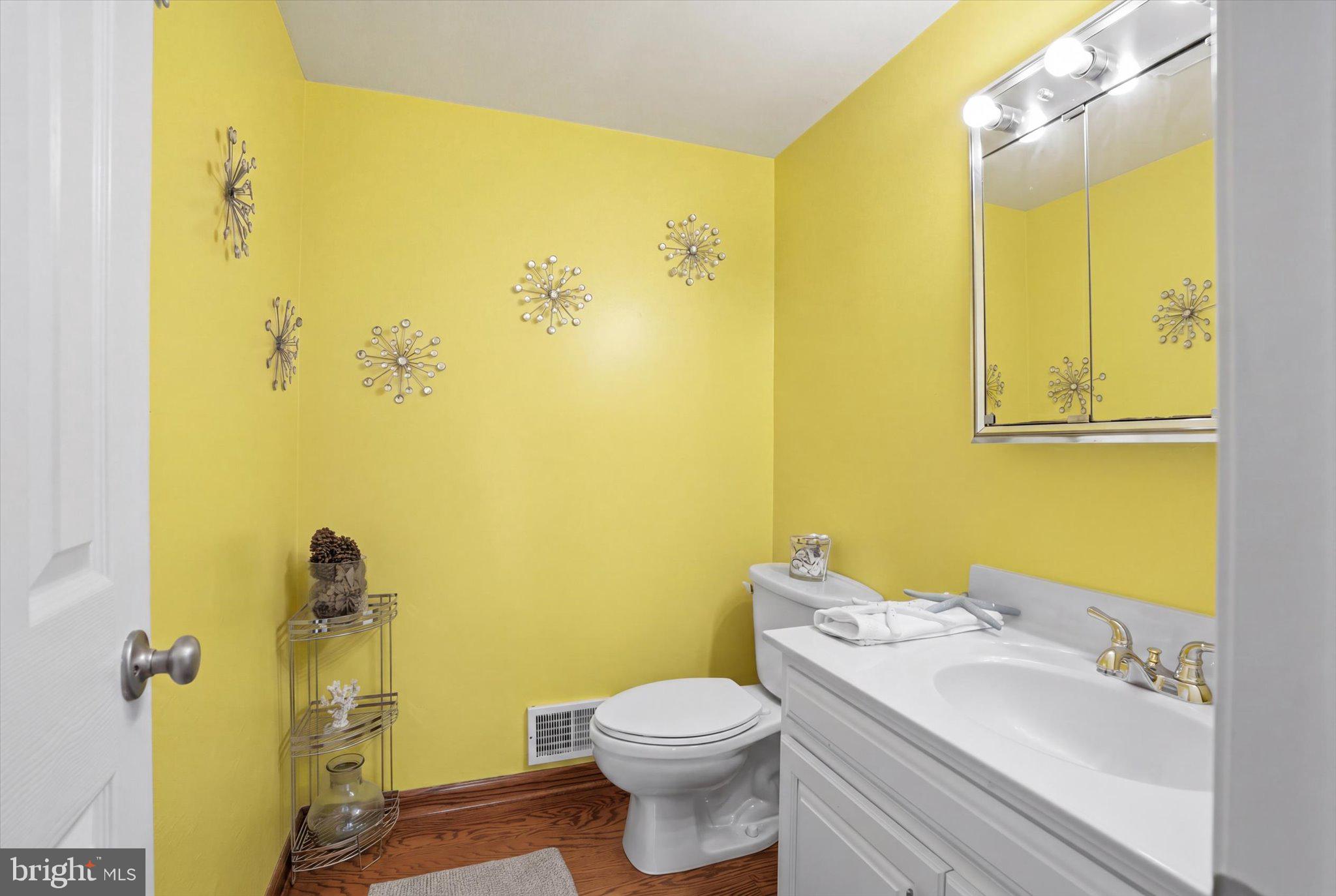 24 Robertson Road East Windsor, NJ 08520 - Photo 16 of 23 Gallery Image 16