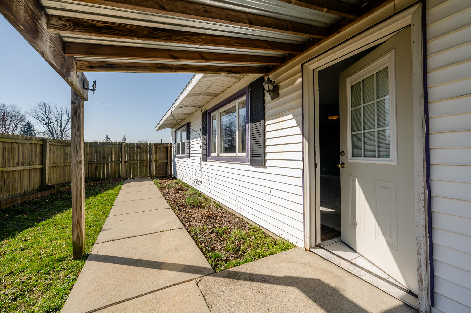 4875 North Watervliet Road Watervliet, MI 49098 - Photo 12 of 37 M140-128