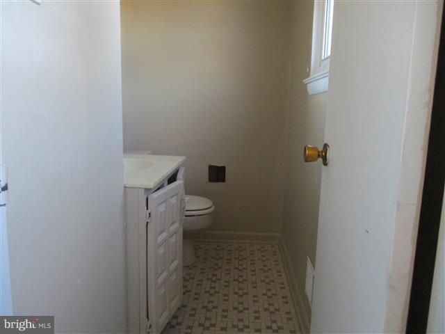 16 Compression Court Baltimore, MD 21220 - Photo 17 of 25 Bath (Master)