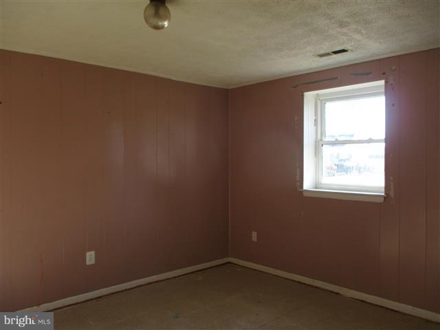 16 Compression Court Baltimore, MD 21220 - Photo 21 of 25 Family Room