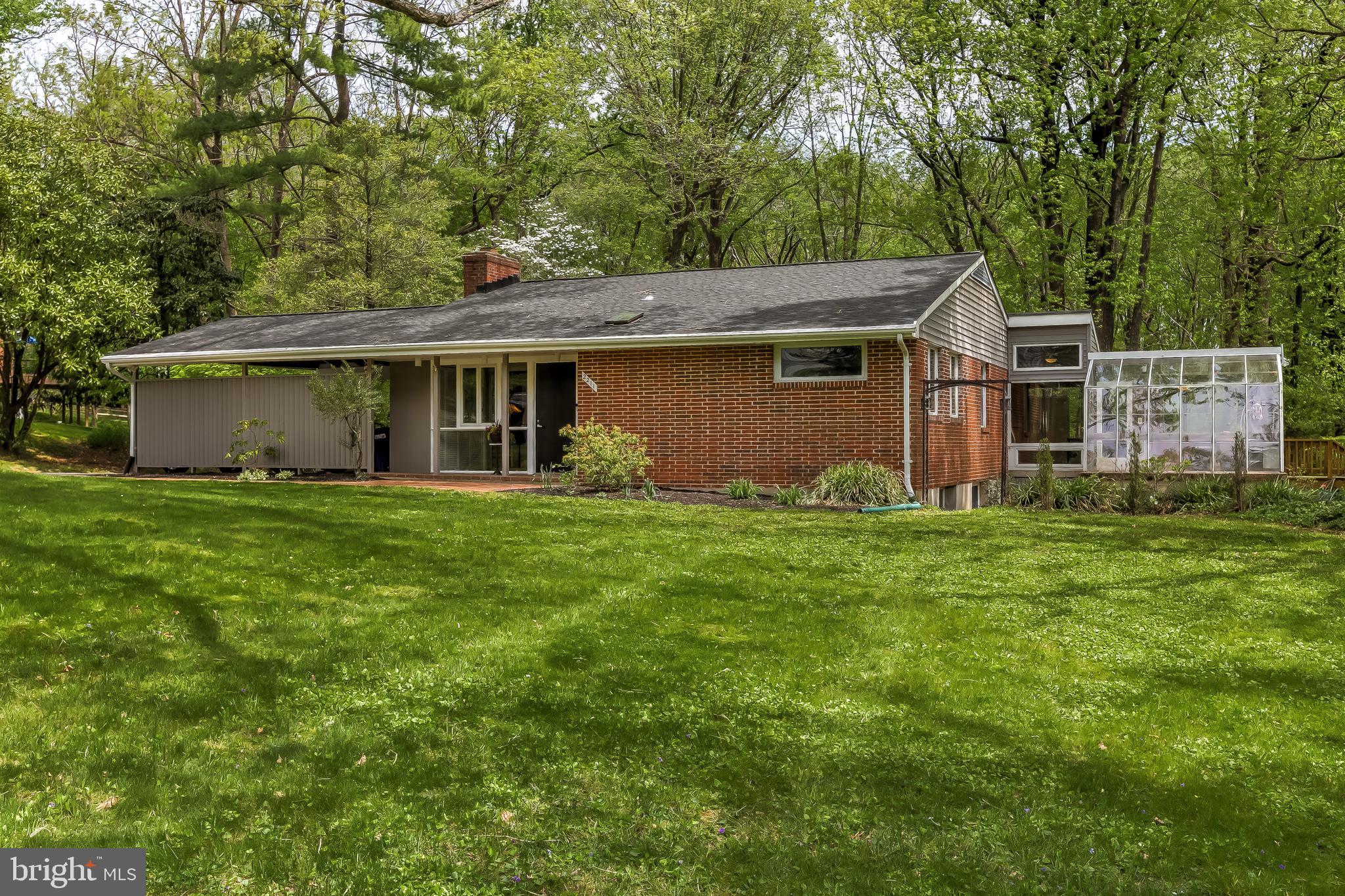 2211 Midridge Road Lutherville-Timonium, MD 21093 - Photo 3 of 57