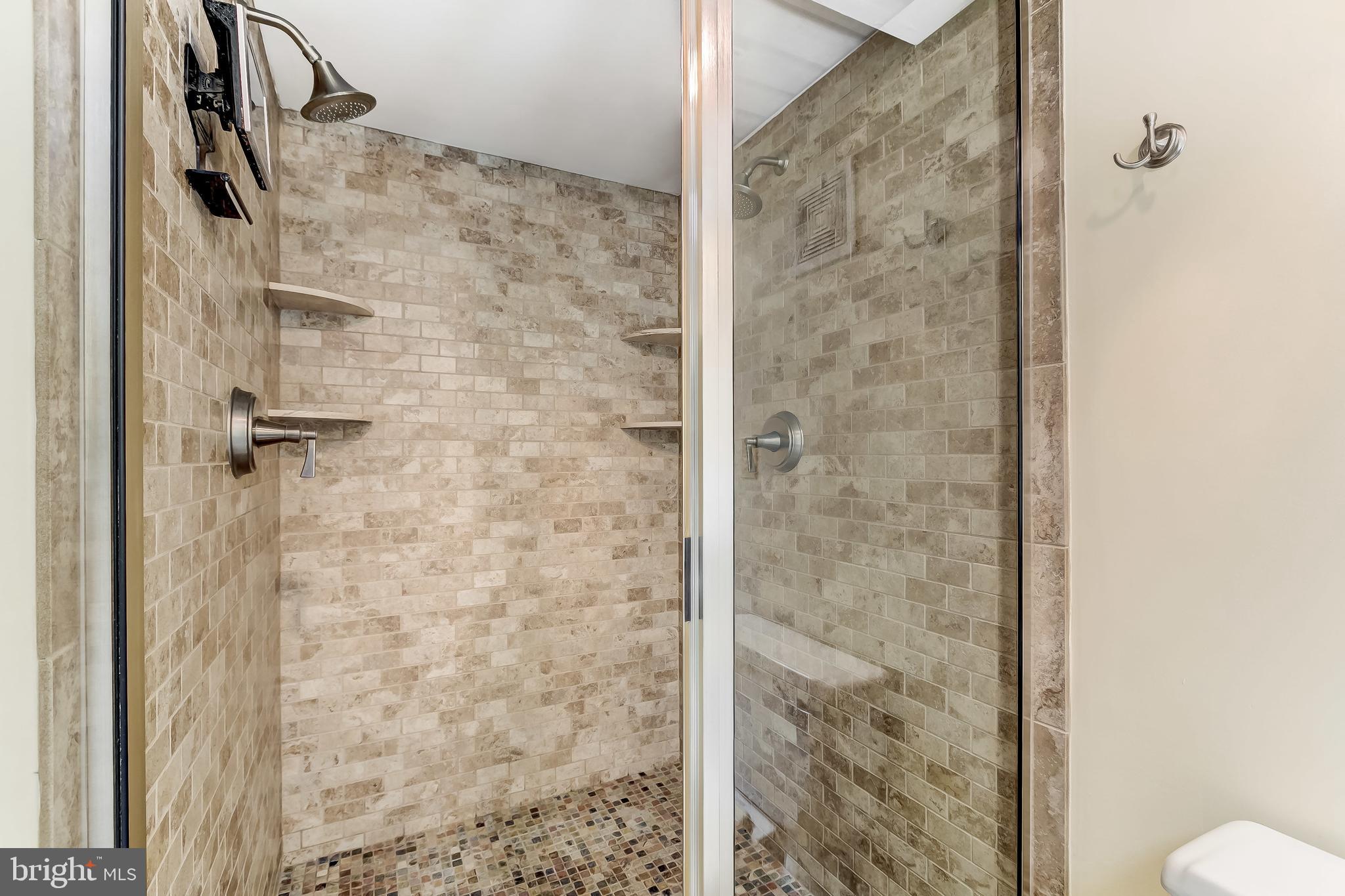 2211 Midridge Road Lutherville-Timonium, MD 21093 - Photo 23 of 57