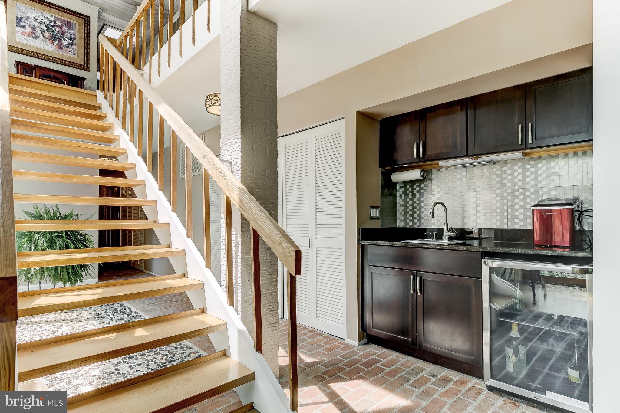 2211 Midridge Road Lutherville-Timonium, MD 21093 - Photo 36 of 57