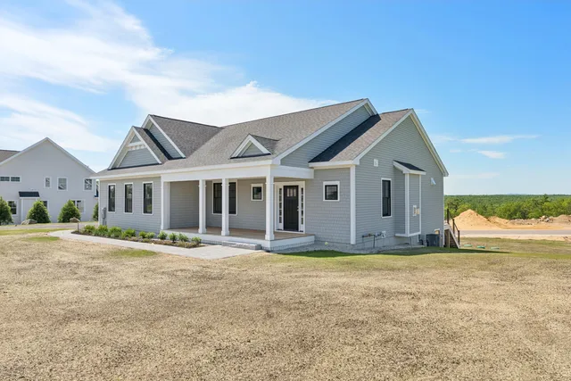 $1,425,000 | 4 Jack Rabbit Ridge, York, ME 03902