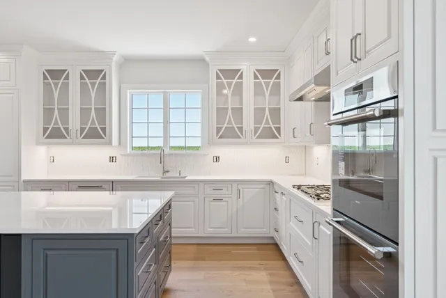 $1,425,000 | 4 Jack Rabbit Ridge, York, ME 03902