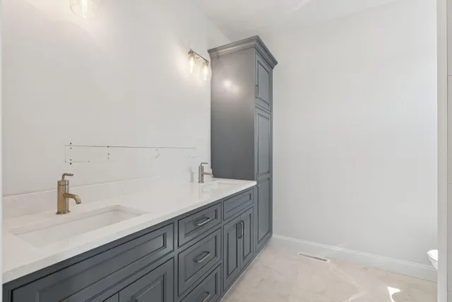 $1,425,000 | 4 Jack Rabbit Ridge, York, ME 03902