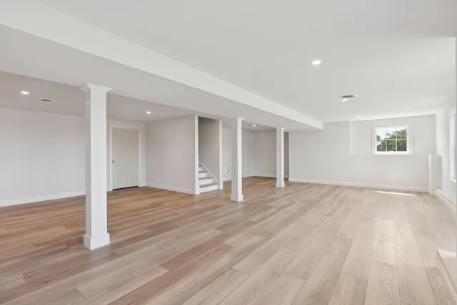 $1,425,000 | 4 Jack Rabbit Ridge, York, ME 03902