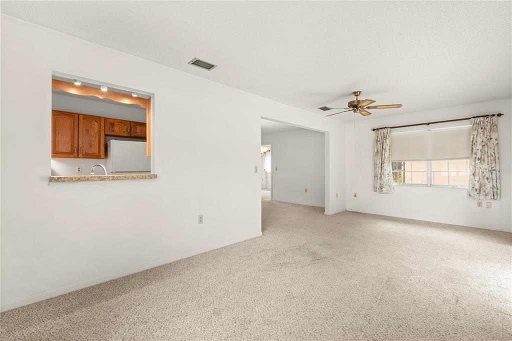 15218 Southwest 43rd Terrace Road Ocala, FL 34473 - Photo 13 of 30 a view of an empty room