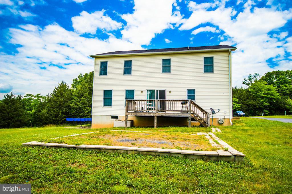 329 Cougill Road Middletown, VA 22645 - Photo 18 of 19 Exterior (Rear)