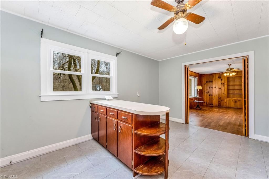 286 Pike Road Moravian Falls, NC 28654 - Photo 12 of 38 Peninsula in Kitchen with room for sitting & storage.