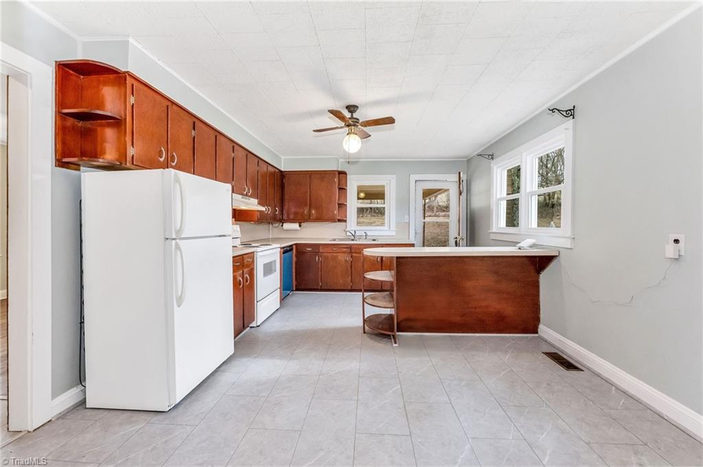 286 Pike Road Moravian Falls, NC 28654 - Photo 13 of 38 Kitchen looking from Living Room