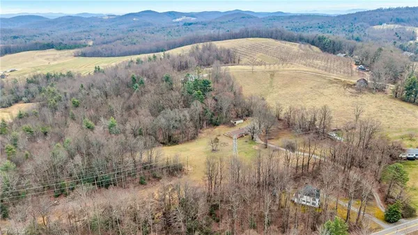 $275,000 | 286 Pike Road, Moravian Falls, NC 28654