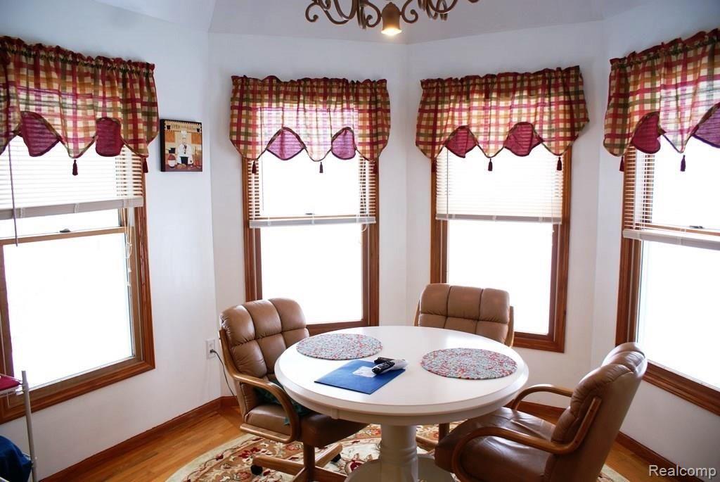 2340 Castle Road North Branch, MI 48461 - Photo 9 of 29 DSC05527.JPG