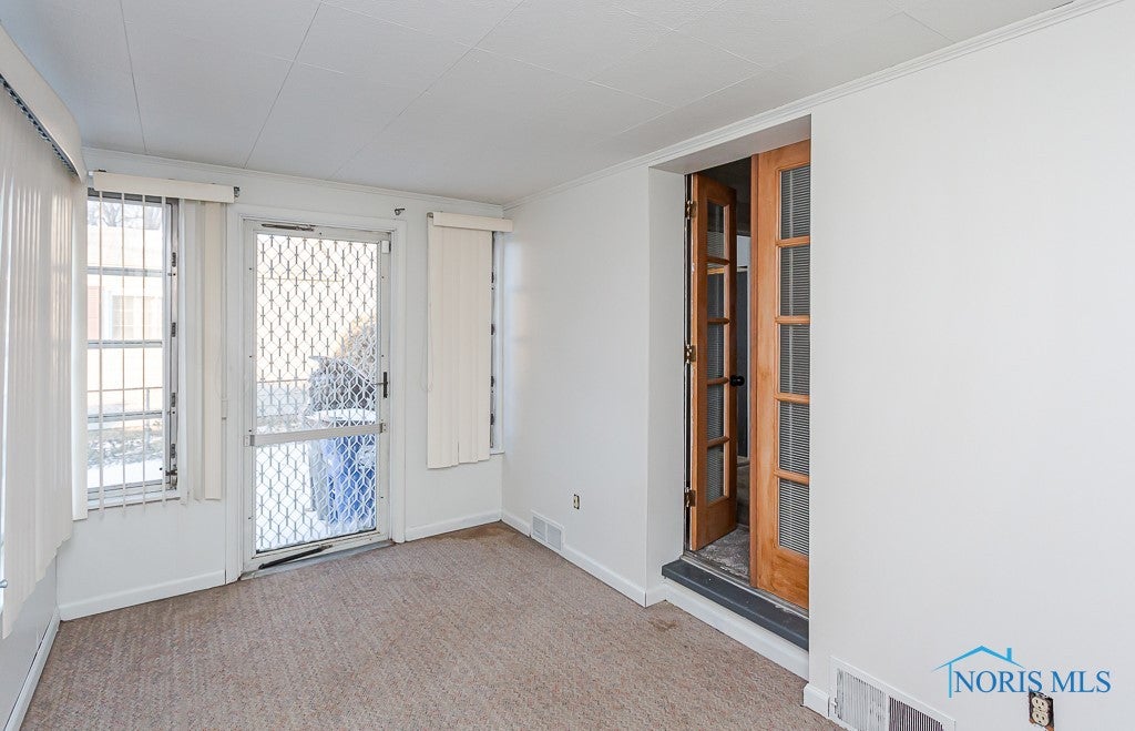 4117 Elmhurst Road Toledo, OH 43613 - Photo 38 of 47 Gallery Image 38