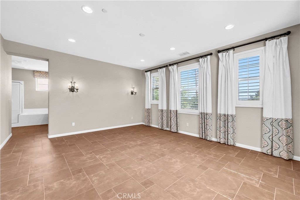 1859 Harvest Circle Tustin, CA 92780 - Photo 14 of 34